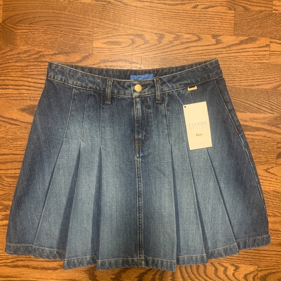 Escada sport denim skirt - Picture 3 of 4